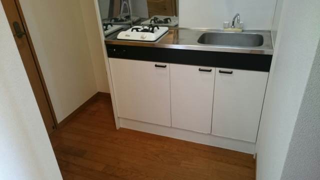 アストラコスモ新百合ヶ丘1階 キッチン