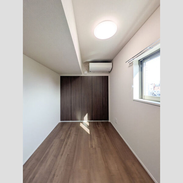 サンジョイアゼロ702号室 納戸④