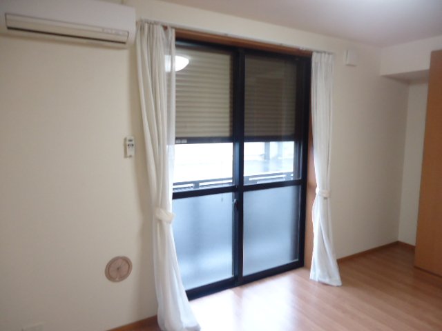 ベルコート00101号室 シャッター