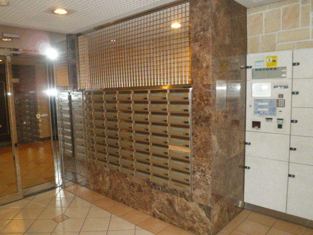 グランド・ガーラ幡ヶ谷East9階 ロビー