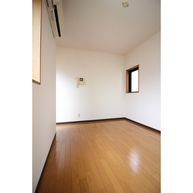 プレール明大前 リビング