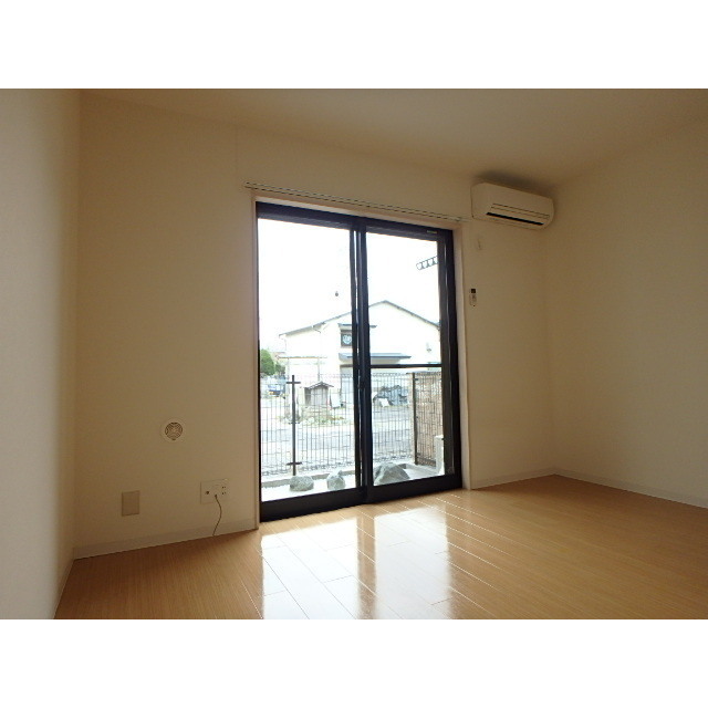 パーシモン 内観