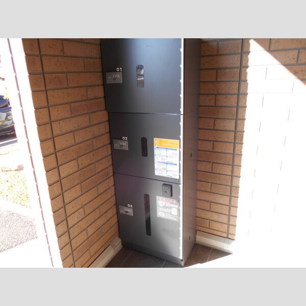 ルヴォワール 宅配ボックス