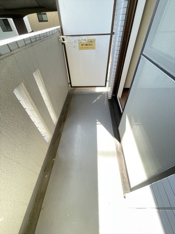 スカイコートよみうりランド313号室 バルコニー