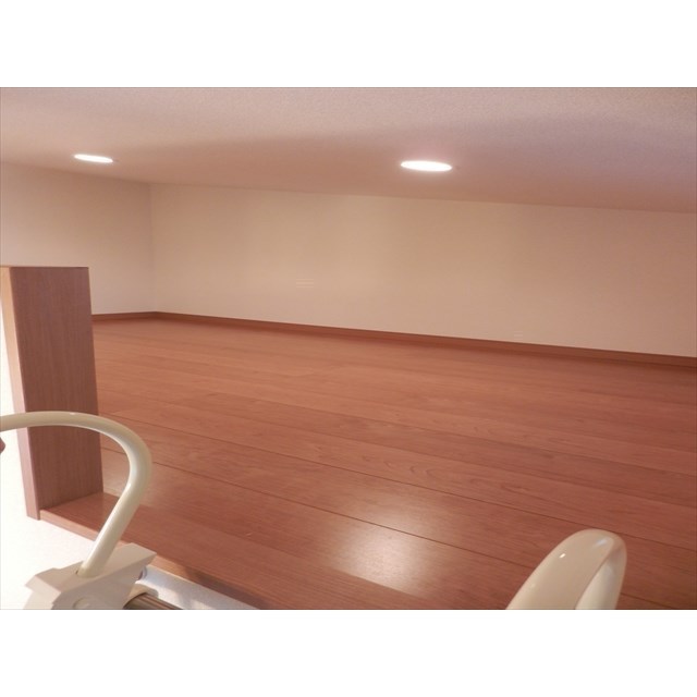 モンシャトー高井戸Ⅱ2階 同建物別部屋の参考画像