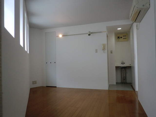 ＲＩＣＥ　ＨＯＵＳＥ0104号室 リビング