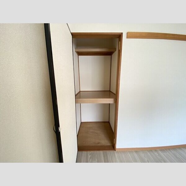 ウィステリアおゆみ野　C101号室 収納