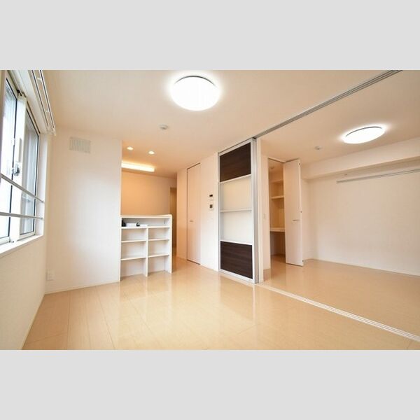 ロイヤルレジデンス本厚木 LDK