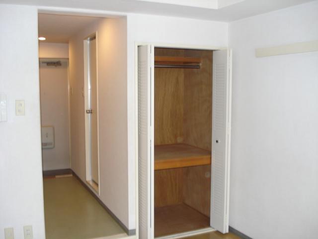 湘南ファーストライフ0111号室 収納