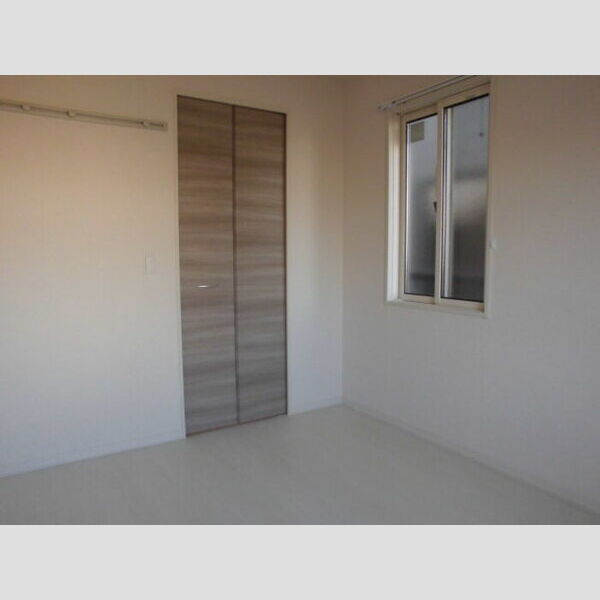 Azalea辻前　B102号室 洋室5.47帖