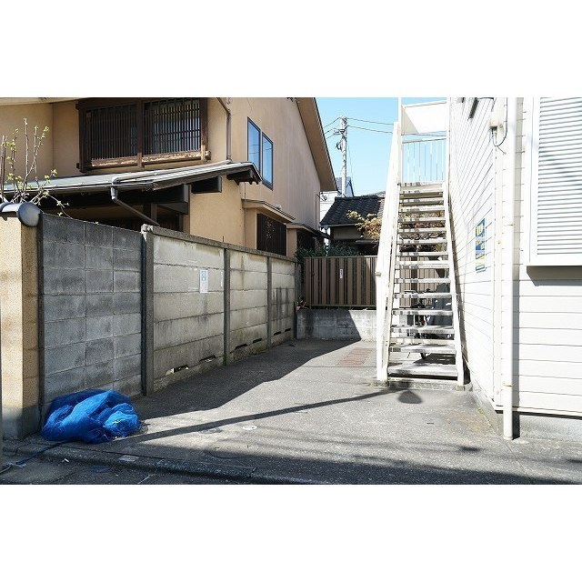 アーバンフラッツ ゴミ置き場