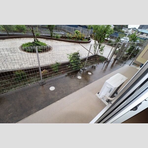 サニーモール　壱番館103号室 専用庭