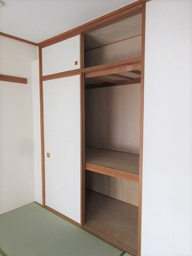 レクセル鶴川 押入　※2021年9月撮影