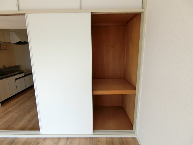 エクセルハイム 収納