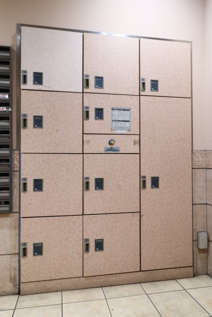 ドルチェ代々木3階 宅配ボックス