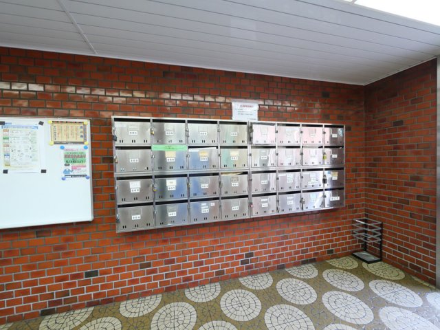 サーラ白金6階 外観