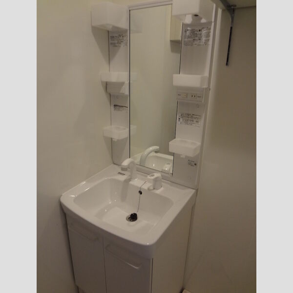ハイツブエイ 洗面