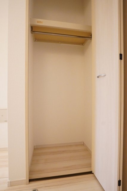 ラ・ルーチェ クローゼット