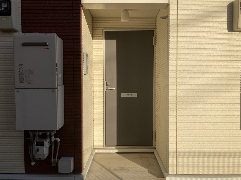 レオネクストタウンコート羽生Ｍ102号室 玄関