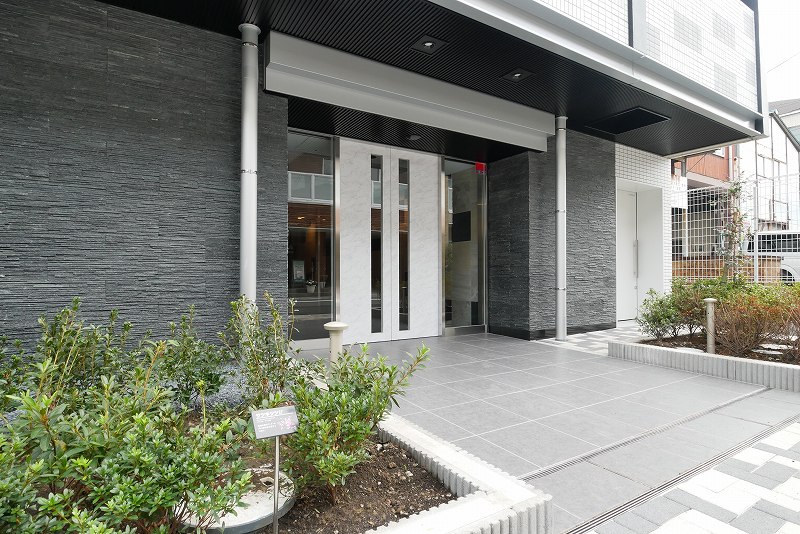 PREMIUM　CUBE　武蔵新田2階 外観