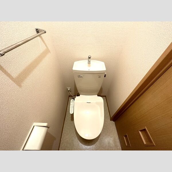 カームヒルズ　AB トイレ