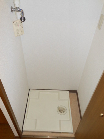 グランド・ガーラ練馬5階 洗濯機置場