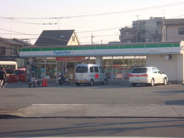 レ・セーナ202号室 ファミリーマート東青梅五丁目店まで537ｍ