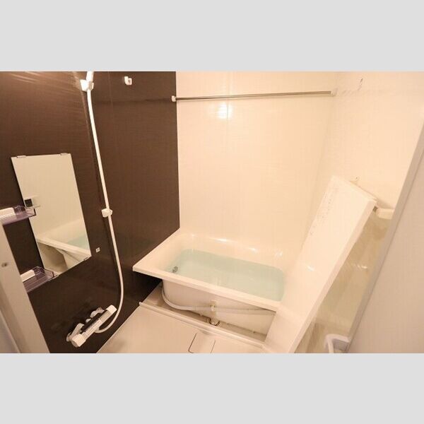 CLAIRE(クレア)401号室 追い焚き機能付きバス(施工中)