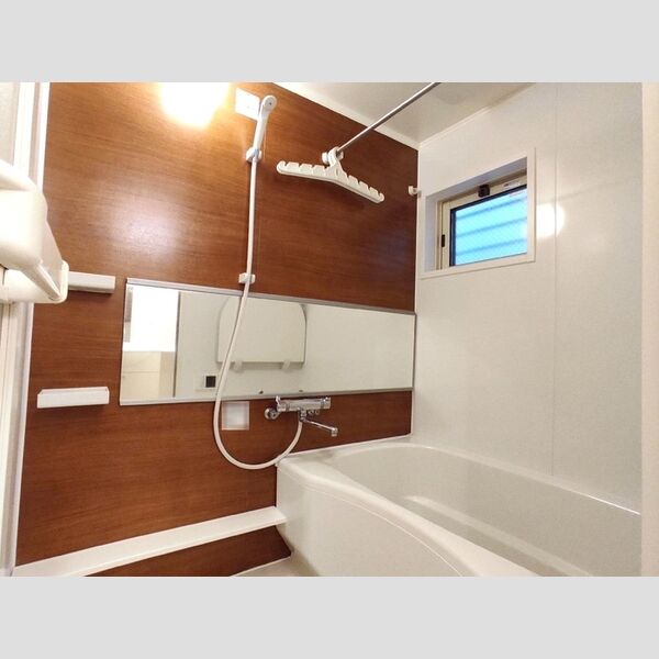 クローバーハイツ 102号室　浴室乾燥機付き