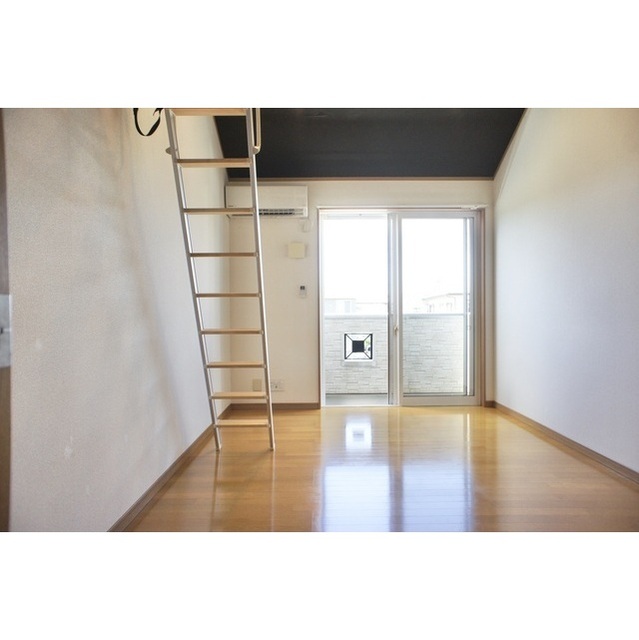 エルピス鵠沼 ☆洋室7帖