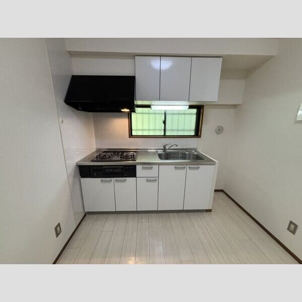 LAZ luminosa.yokohama202号室 キッチン