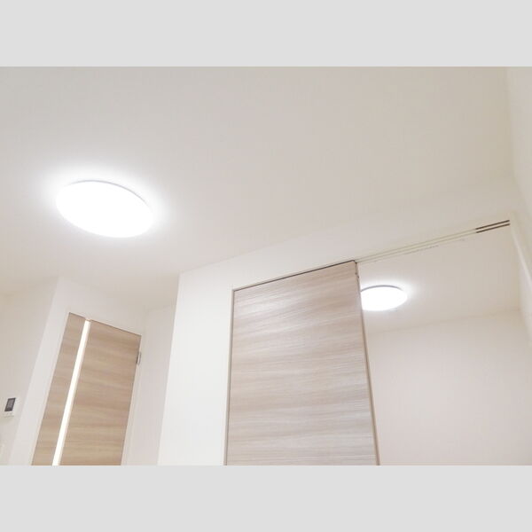 シェーングラース　D202号室 居室照明付き