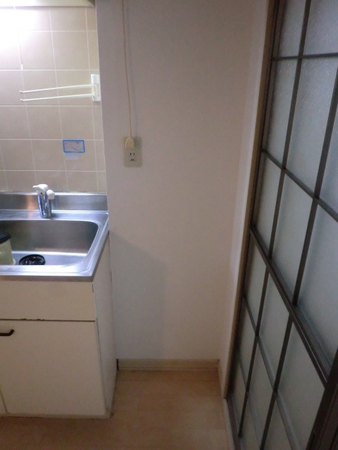 三和ハウス0101号室 リビング