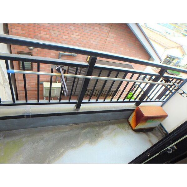 レジデンス三田(立川市) バルコニー