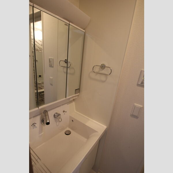 セレスティア南花畑Ⅱ 洗面