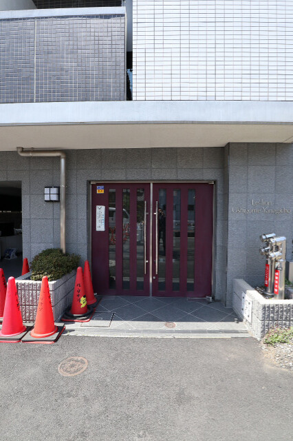ル・リオン牛込柳町 エントランス
