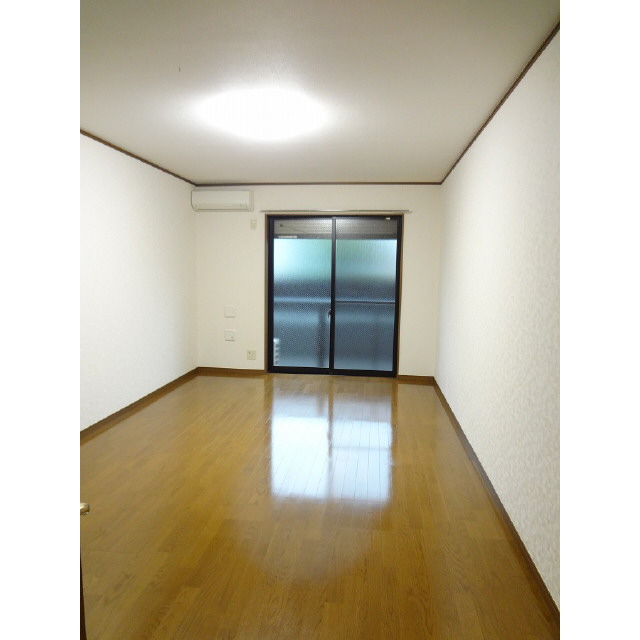 アムール 日進Ⅱ リビング