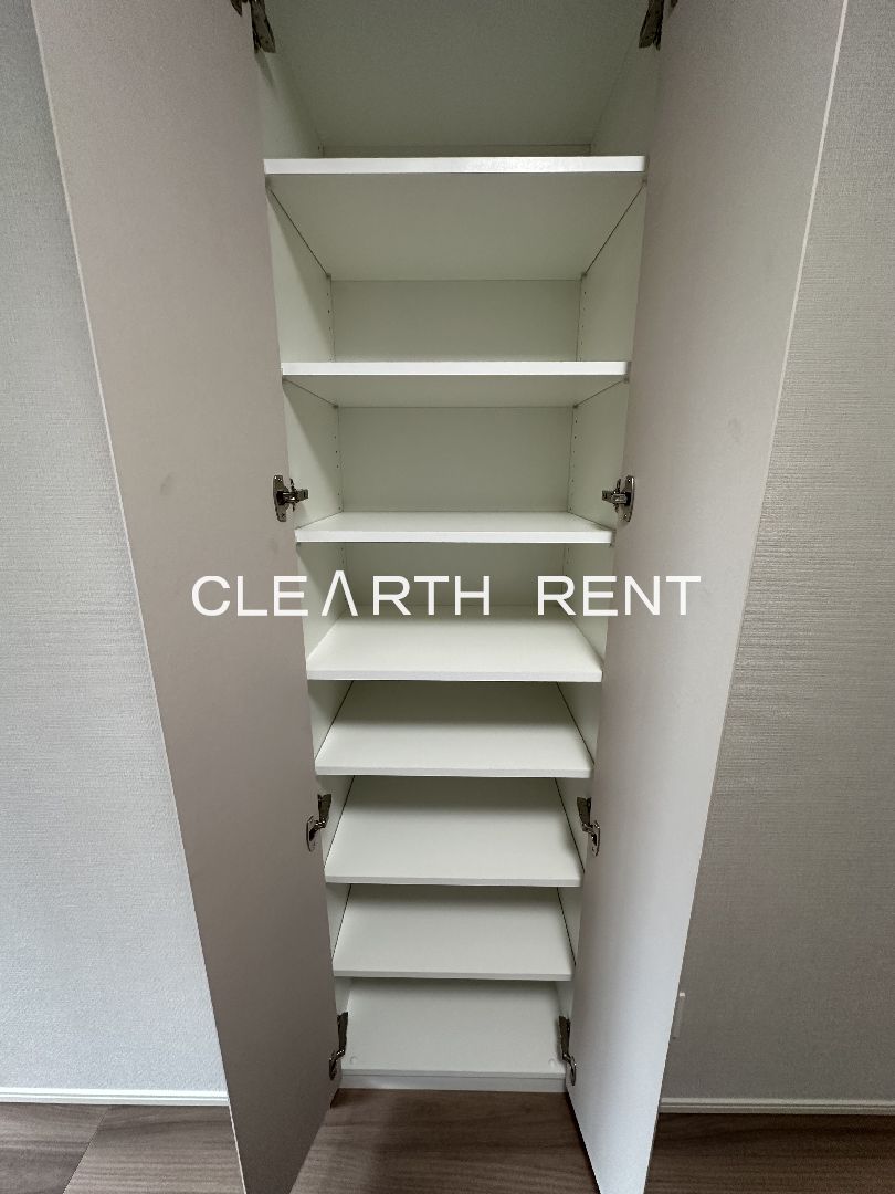 コンシェリア目黒本町 ＴＨＥ ＲＥＳＩＤＥＮＣＥ4階 収納