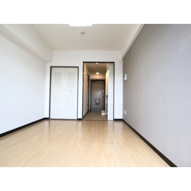 レイルビル402号室 リビング