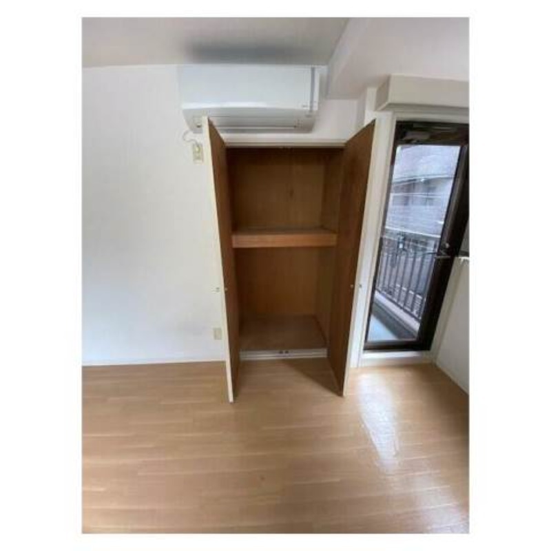 アビタシオン石川2階 収納