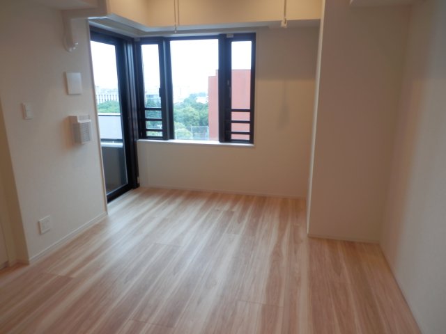 びゅうリエットグラン新宿戸山1102号室 リビング