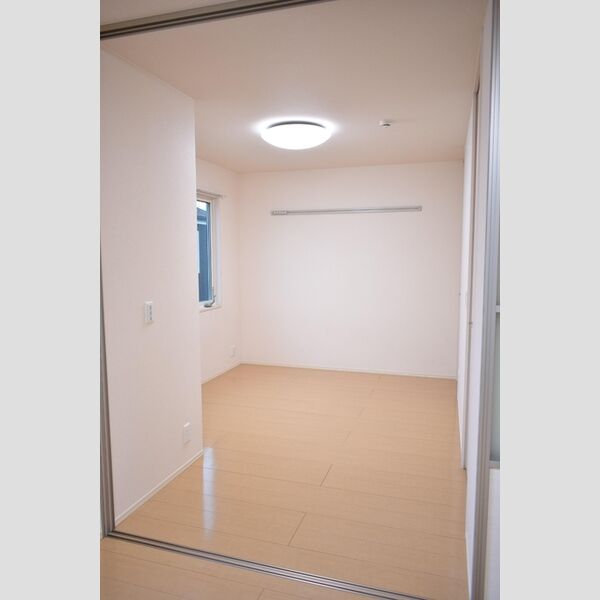 エステート・シマムラ　C 洋室