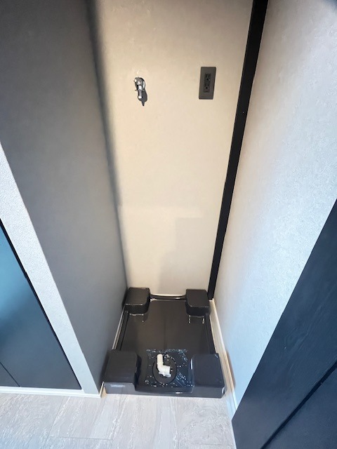 レジディアタワー中目黒11階 洗濯機置場