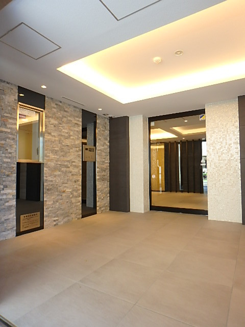 ガーラ・ヒルズ氷川台2階 防犯カメラ・カメラ付オートロックで安心