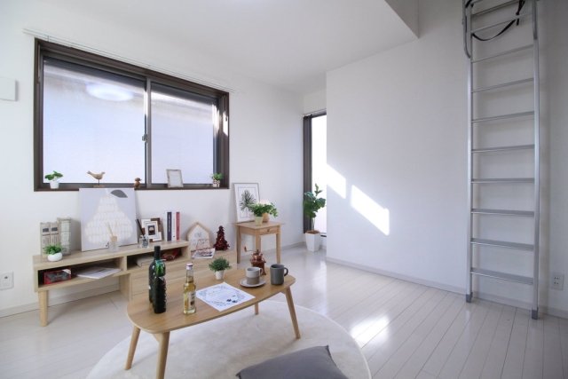 ヴィエント仲六郷2階 ※家具･小物はイメージです