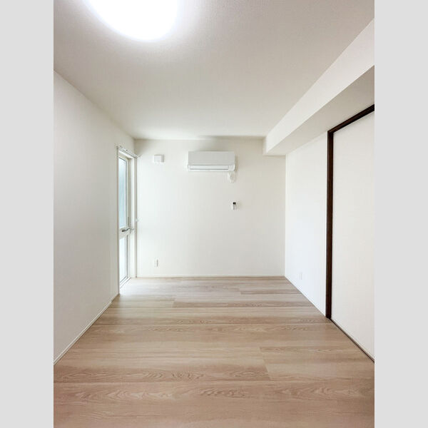 セレスティア新宿 洋室6.0帖