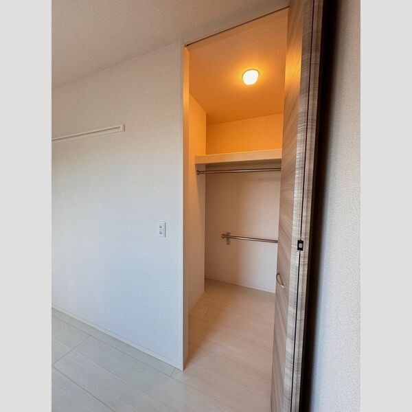 セリシール湘南　Ⅱ クローゼット