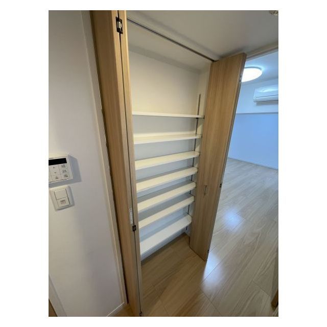 エルスタンザ浅草 キッチン脇