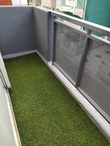 東道野辺小泉邸 バルコニー