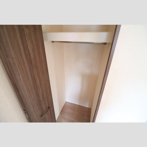 ヴィラ・マリコ クローゼット